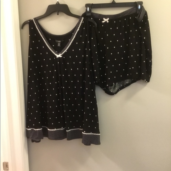 Vera Wang Other - 🎈 Vera Wang Sleep Set